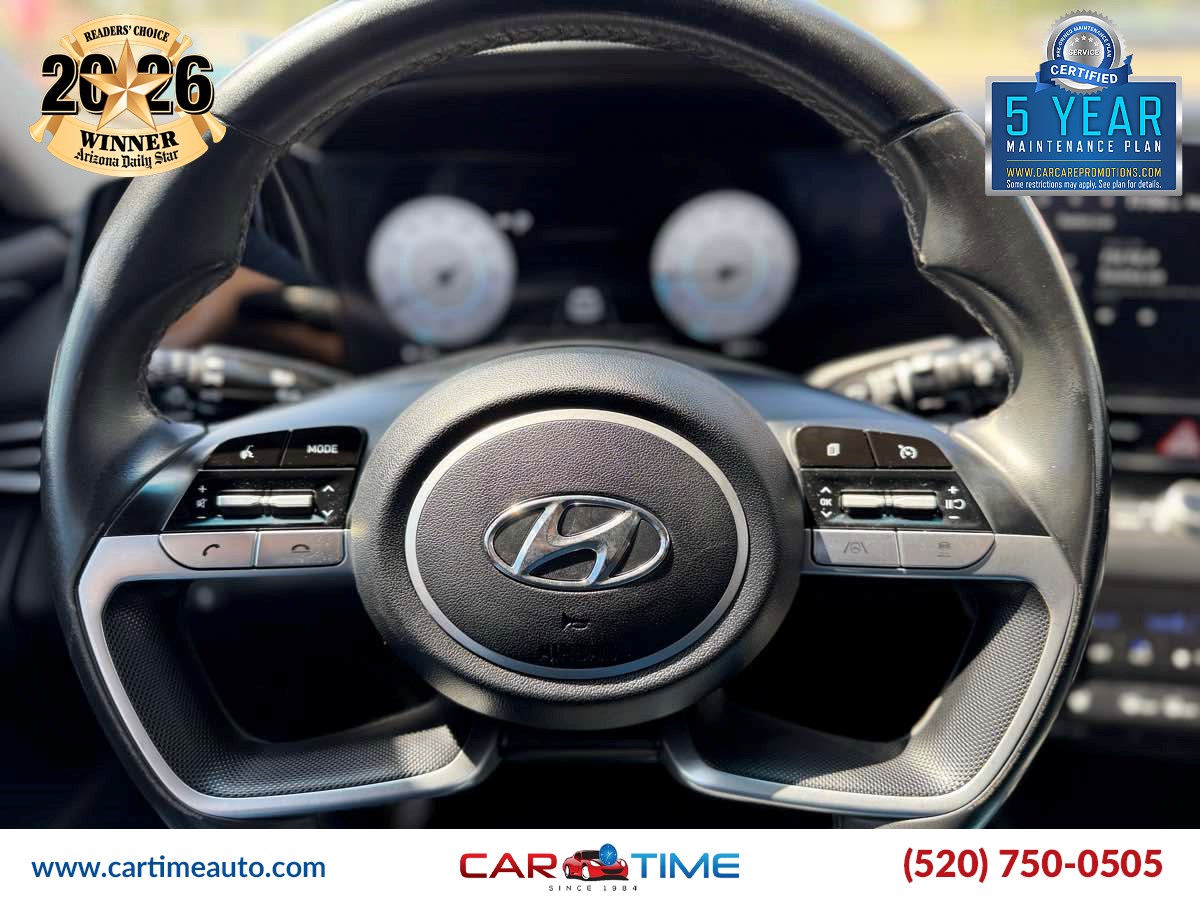 Hyundai Elantra photo 10