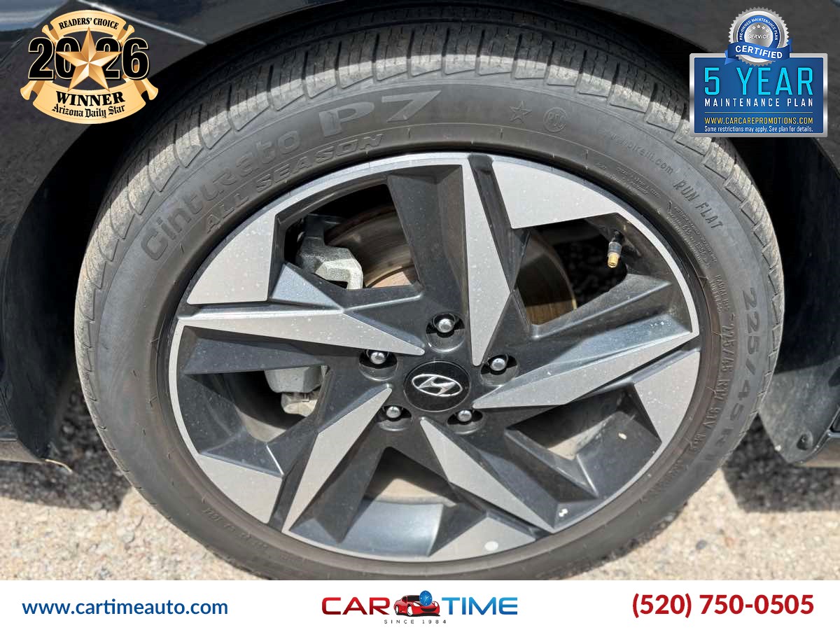 Hyundai Elantra photo 6