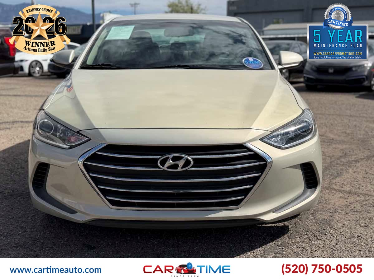 Hyundai Elantra photo 3