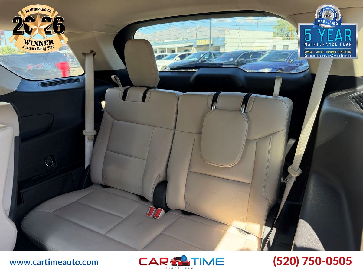 Ford Explorer photo 18