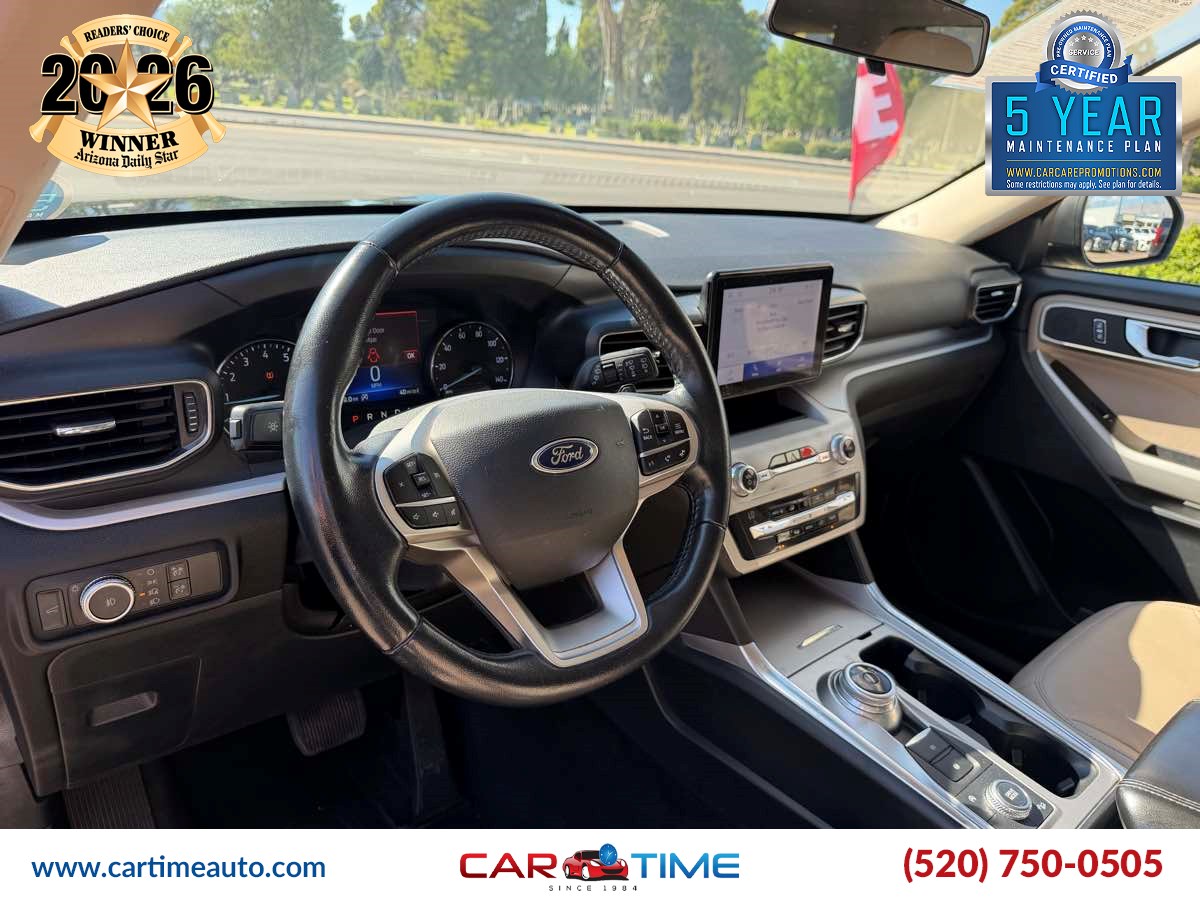 Ford Explorer photo 8