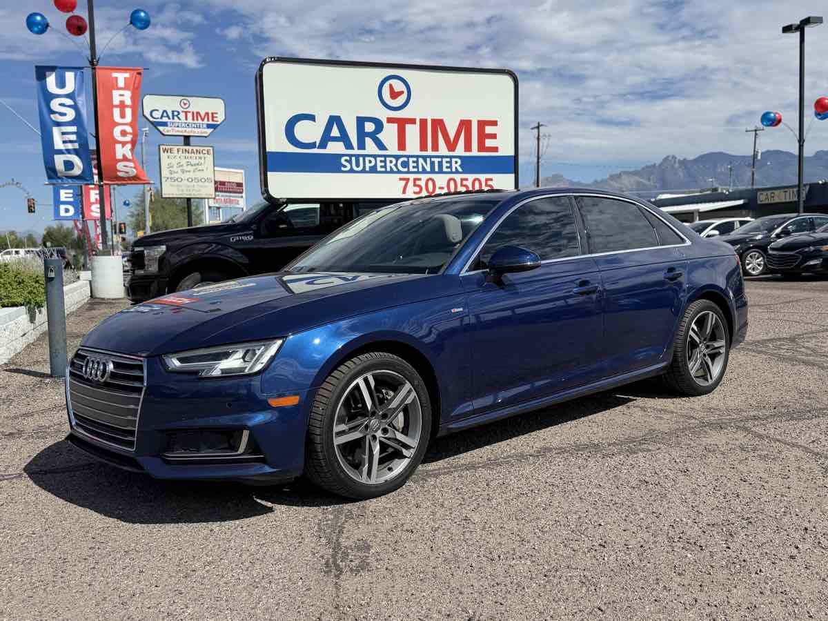 Audi A4 photo 2