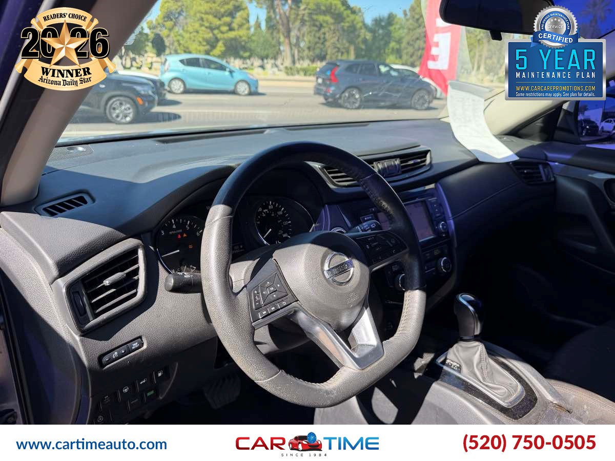 Nissan Rogue photo 8