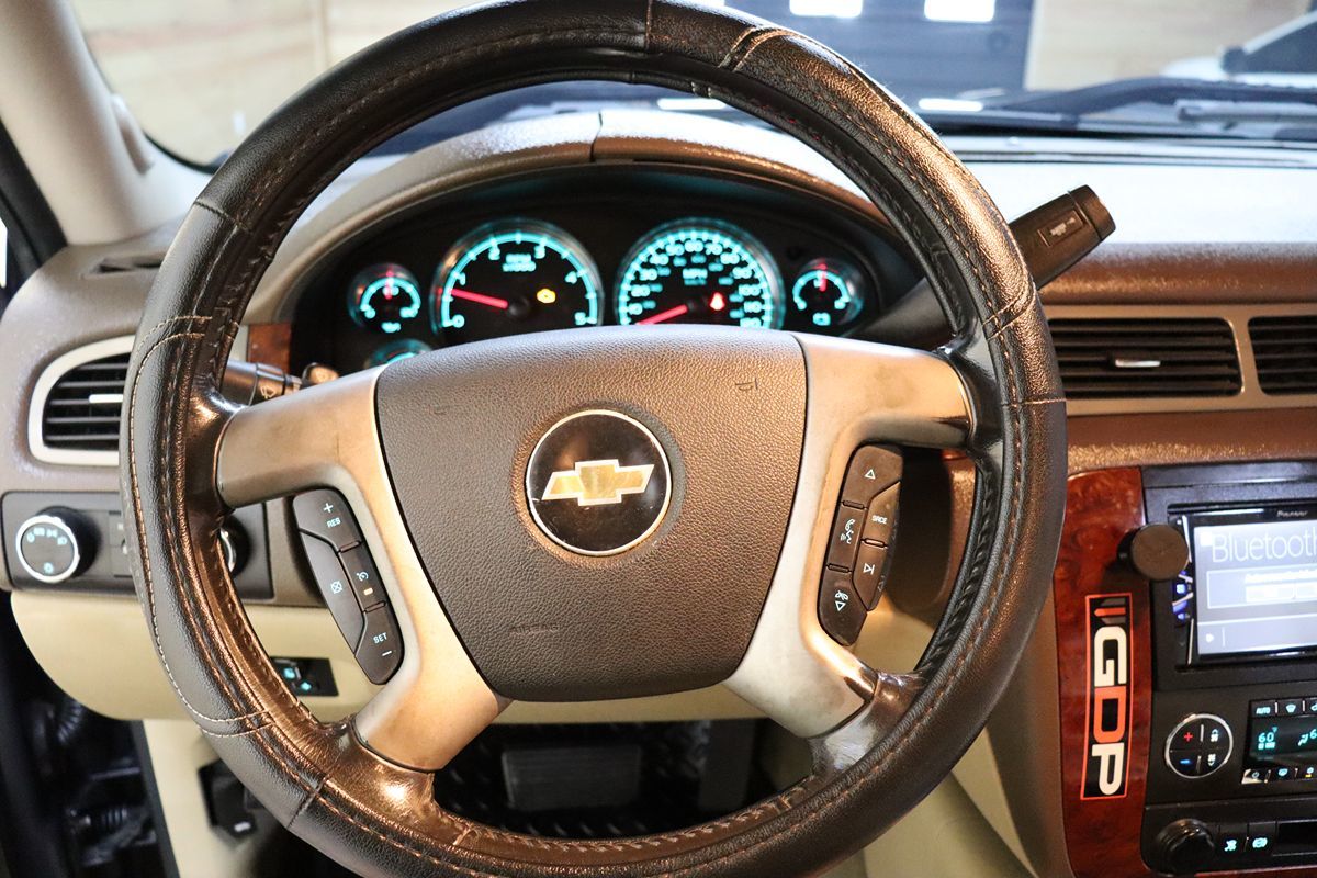 VIPページ Sold 2011 Chevrolet Silverado 2500HD LTZ in Georgetown