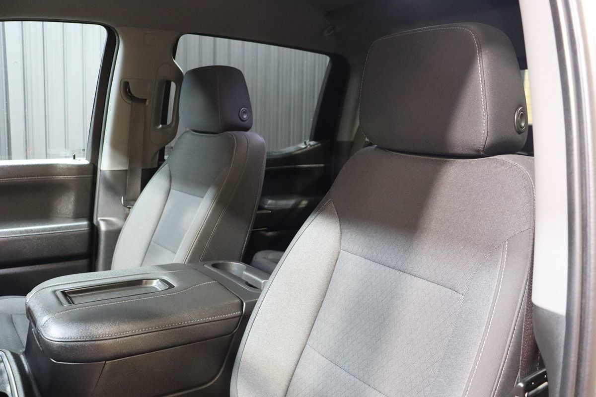2022 Chevrolet Silverado 1500 RST photo 24