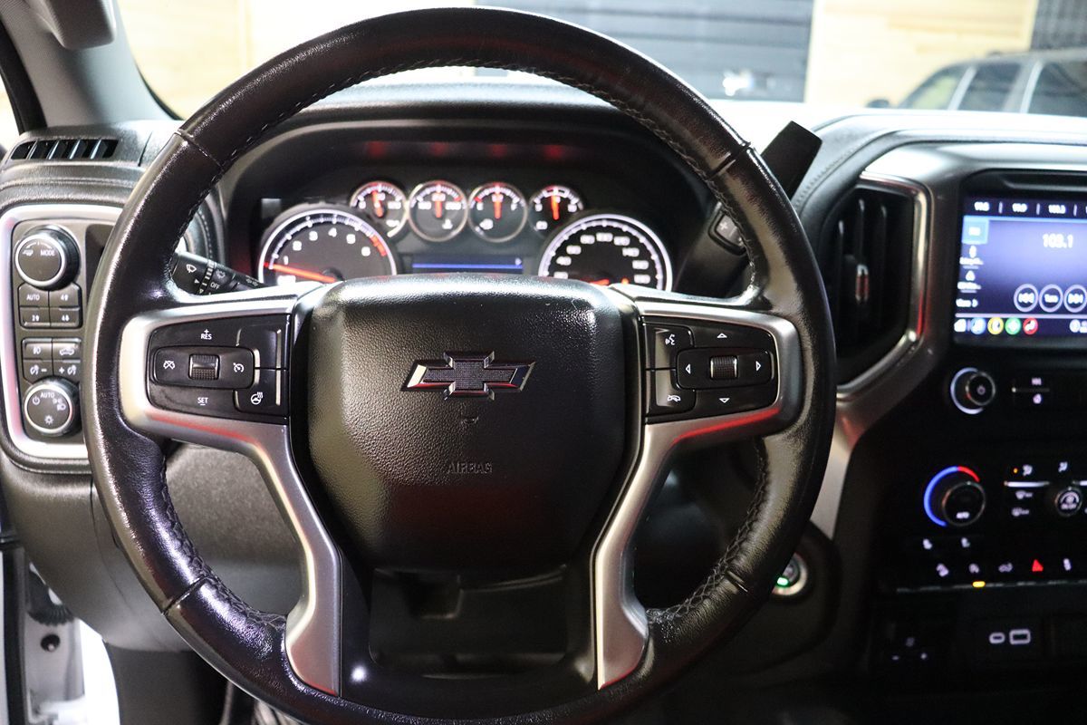2022 Chevrolet Silverado 1500 RST photo 29