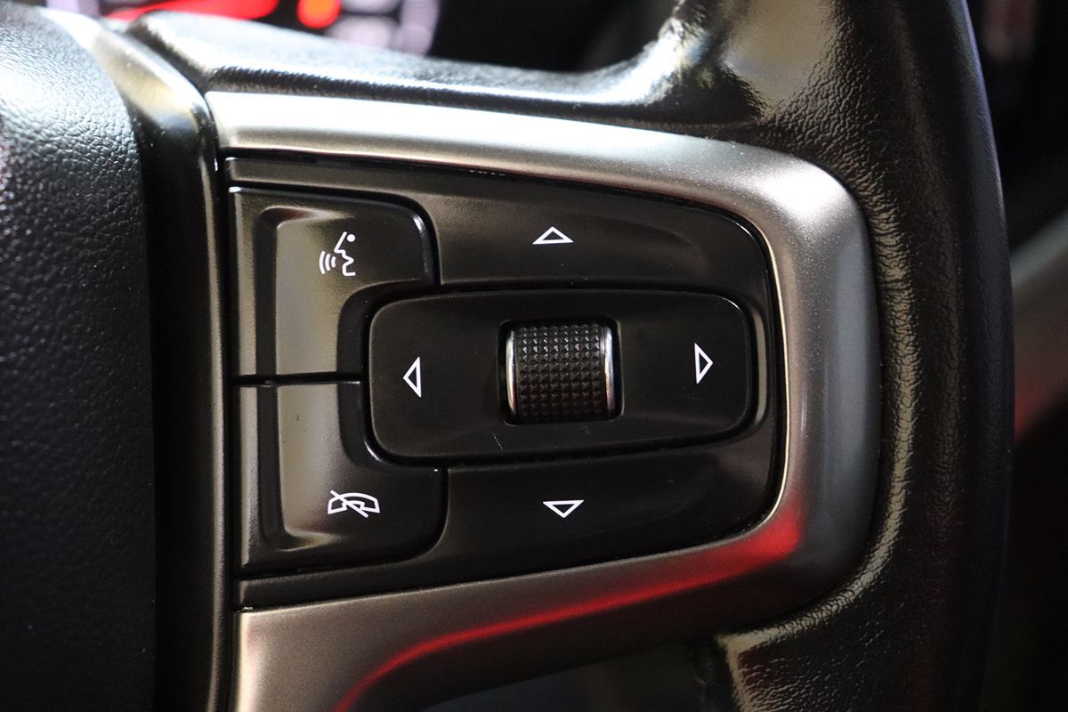 2022 Chevrolet Silverado 1500 RST photo 35