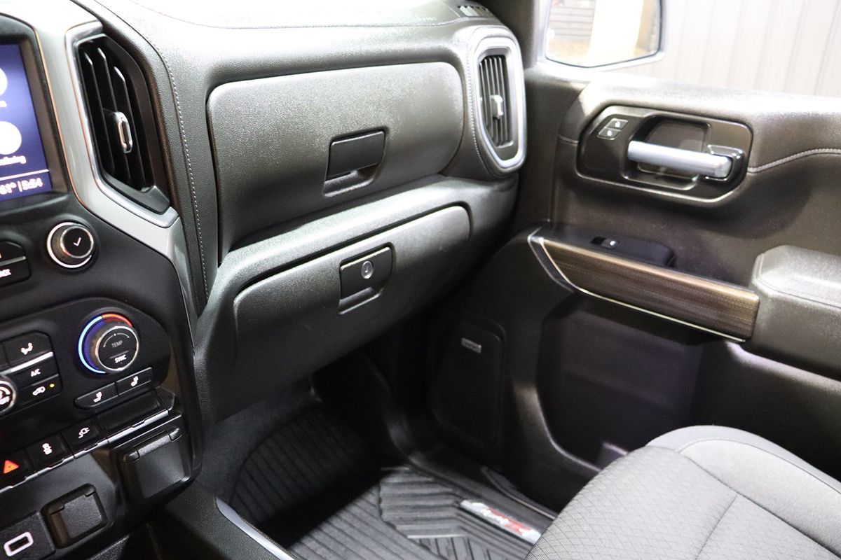 2022 Chevrolet Silverado 1500 RST photo 37