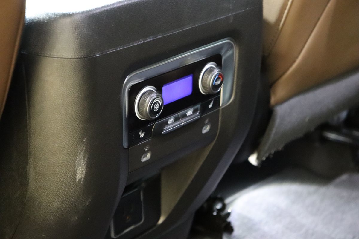 2023 Chevrolet Tahoe High Country photo 32