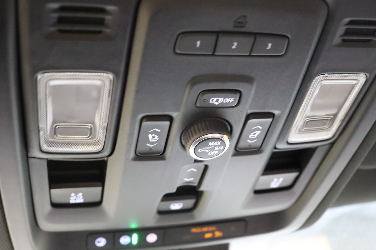 2023 Chevrolet Tahoe High Country photo 40