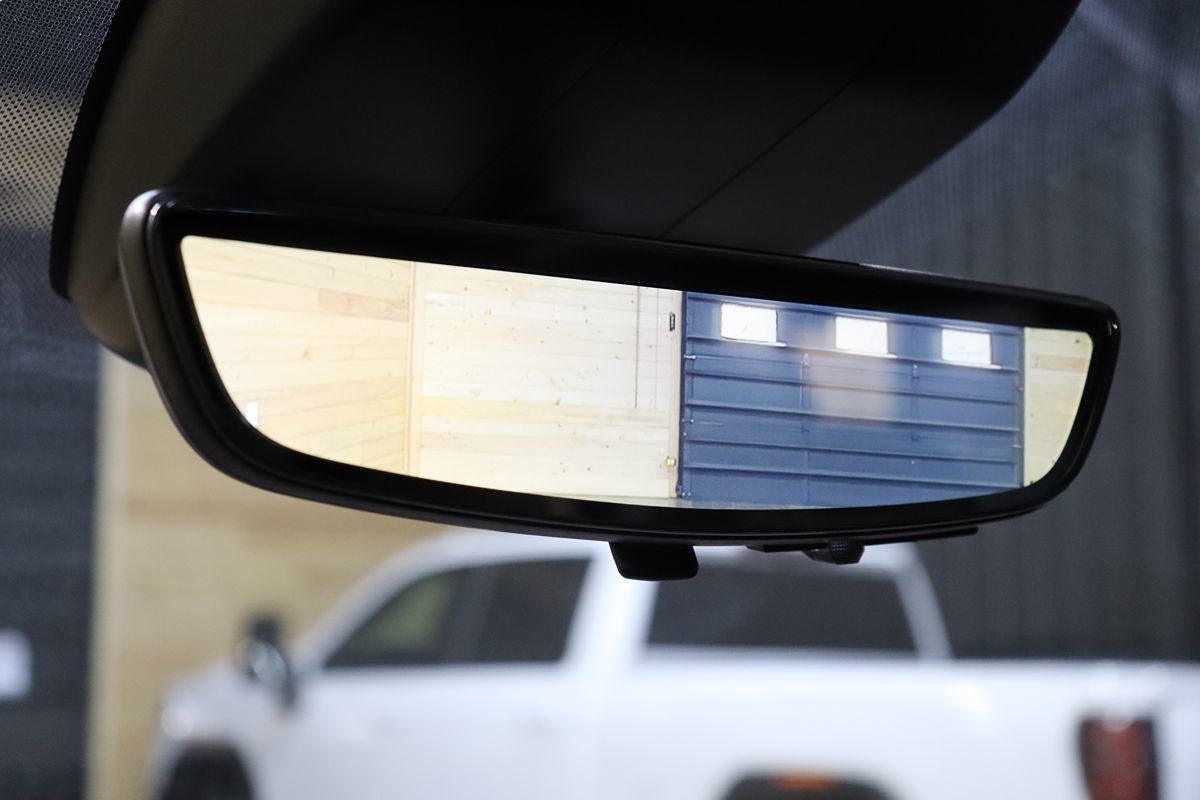2023 Chevrolet Tahoe High Country photo 41