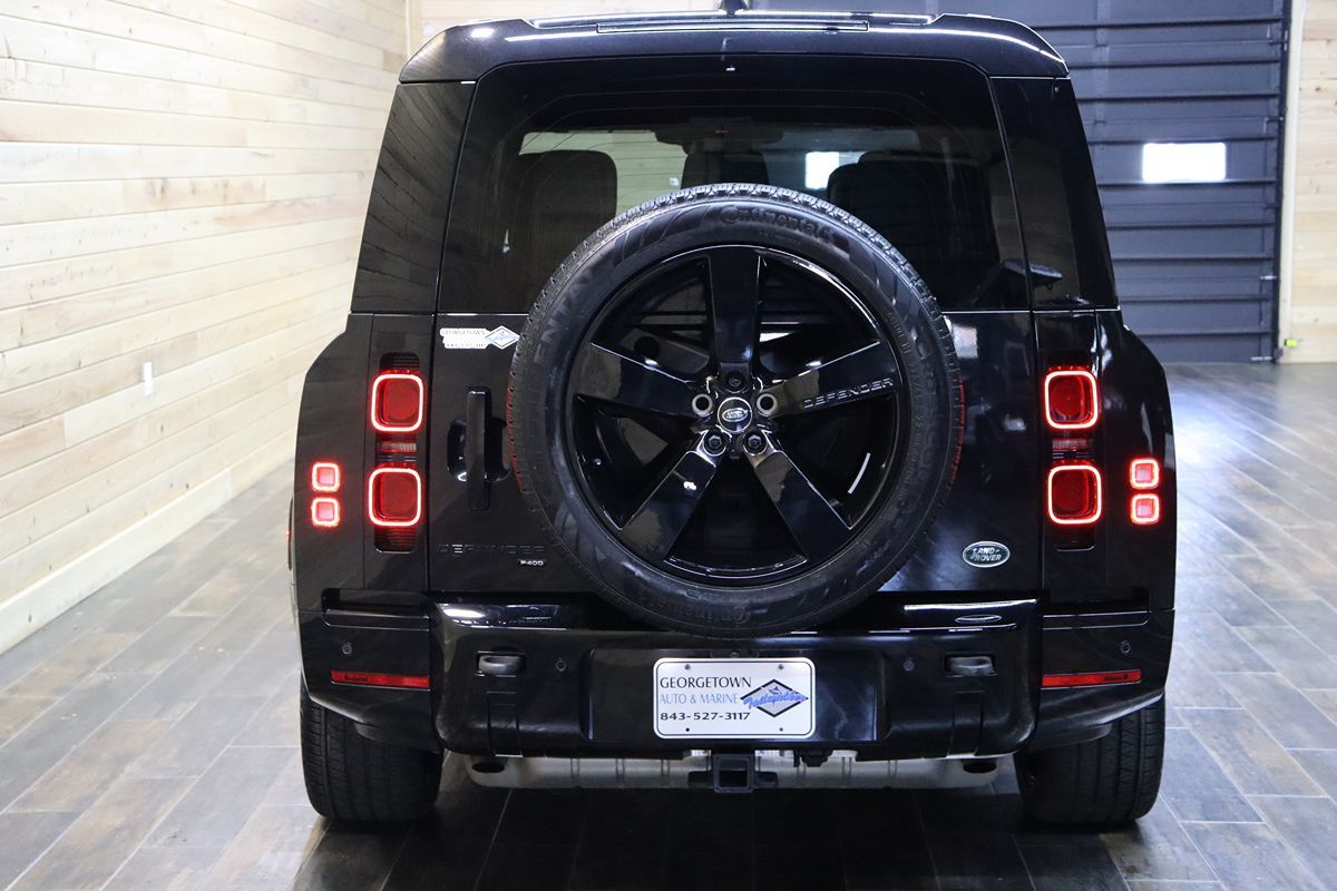 2023 Land Rover Defender X-Dynamic SE photo 5