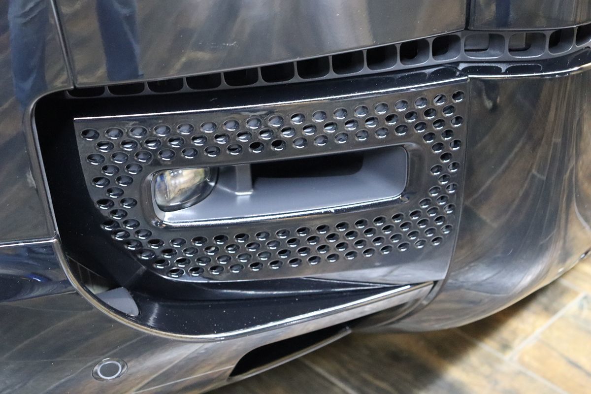 2023 Land Rover Defender X-Dynamic SE photo 14