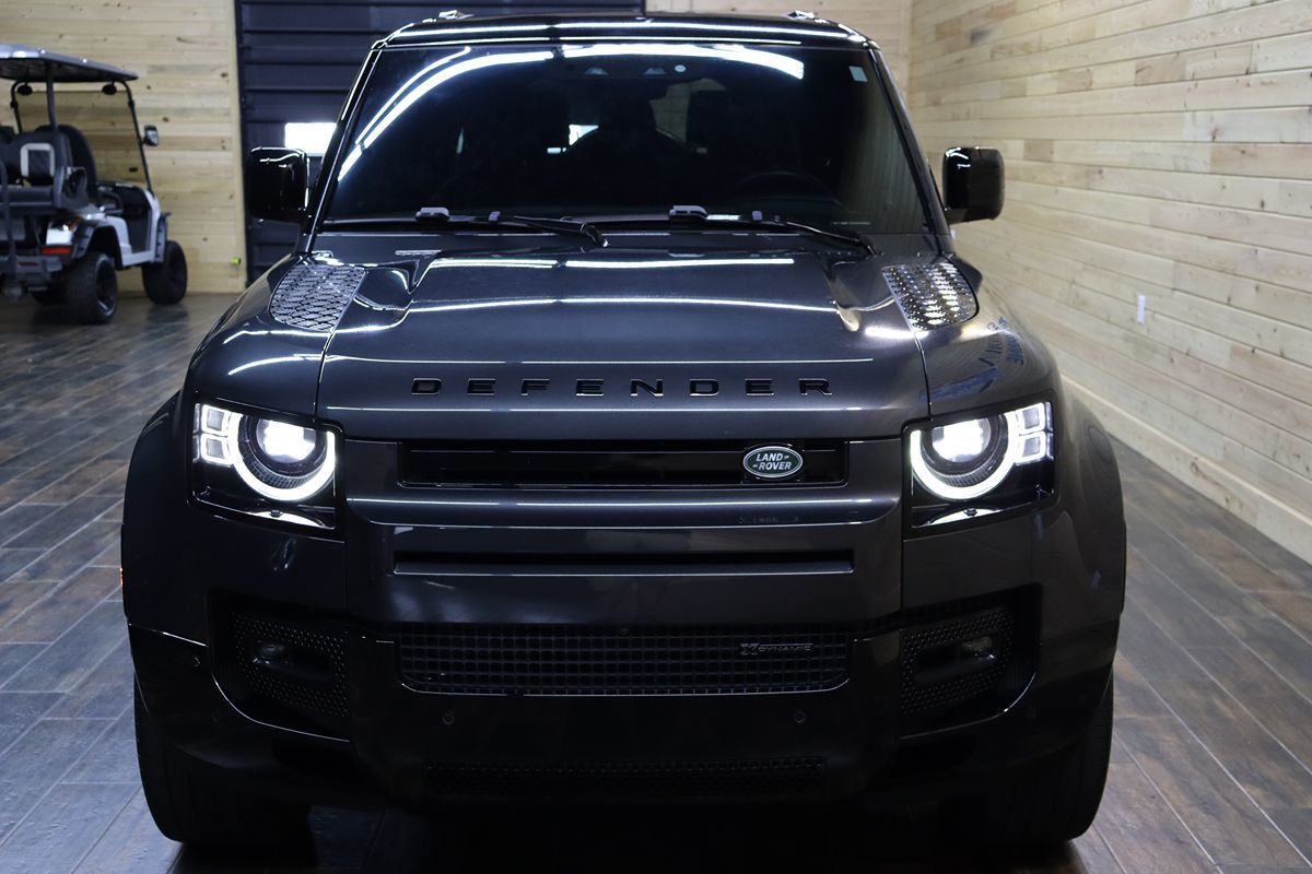 2023 Land Rover Defender X-Dynamic SE photo 7
