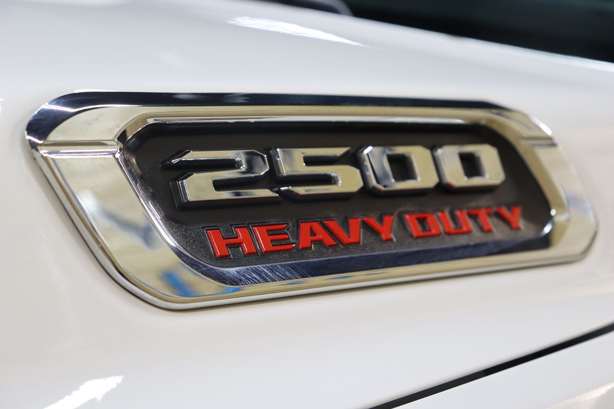 2023 Ram 2500 Laramie photo 15