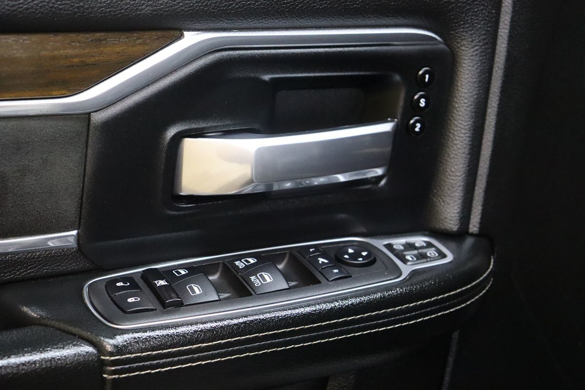 2023 Ram 2500 Laramie photo 28