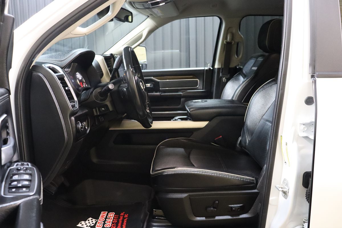 2023 Ram 2500 Laramie photo 31