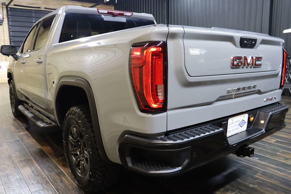 2024 Gmc Sierra 1500 AT4X photo 3