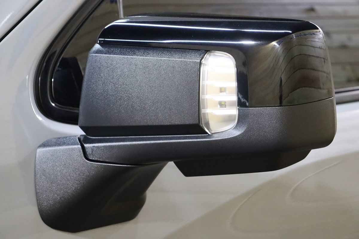 2024 GMC Sierra 1500 AT4X - Photo 17