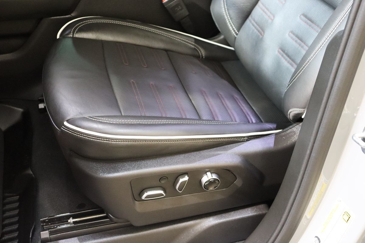 2024 GMC Sierra 1500 AT4X - Photo 46