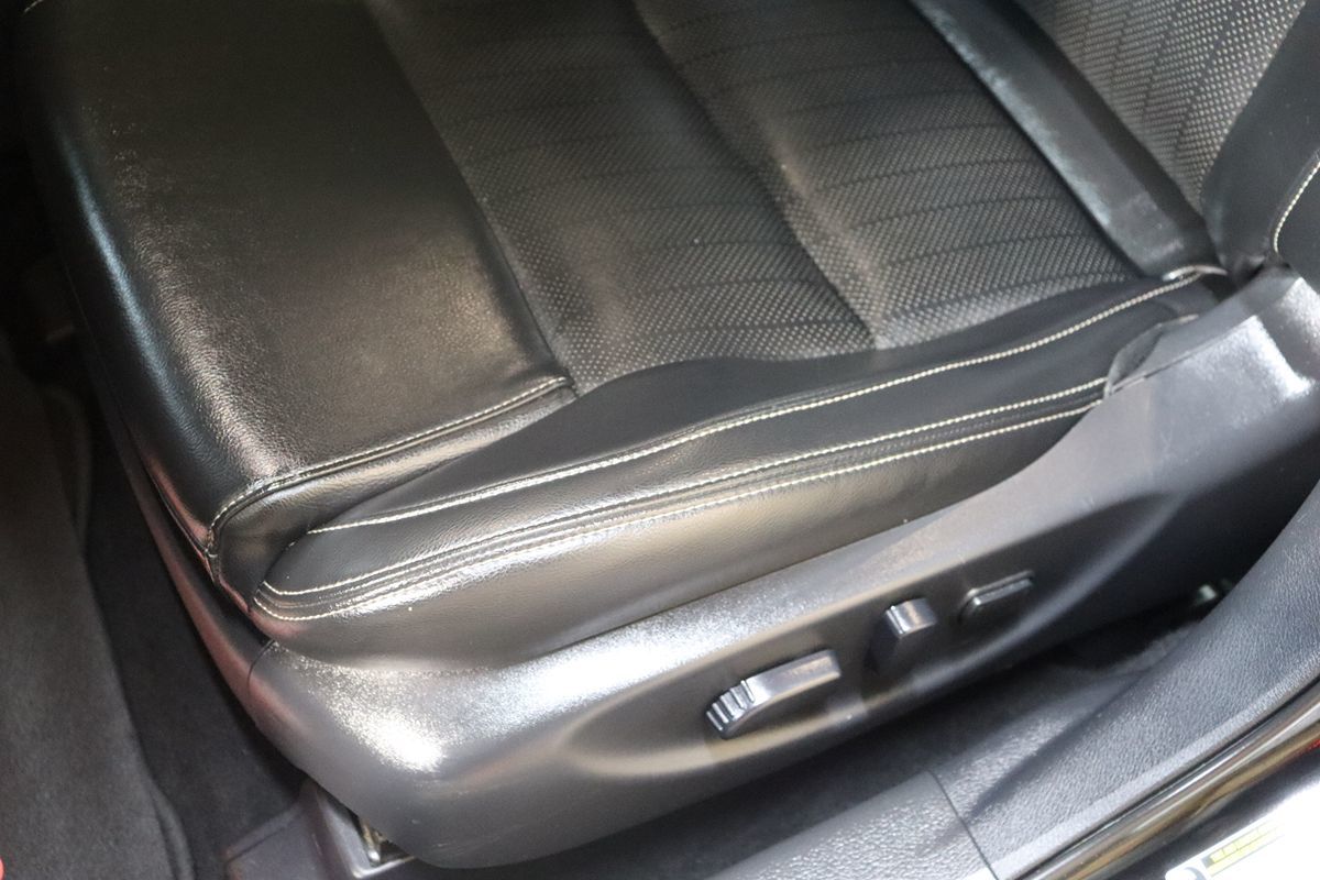 2019 Nissan Maxima SL photo 28