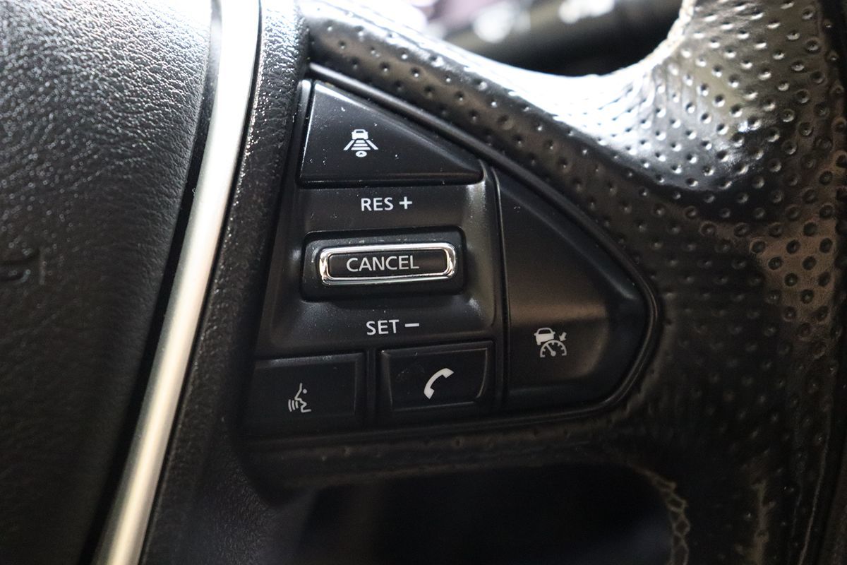 2019 Nissan Maxima SL photo 35