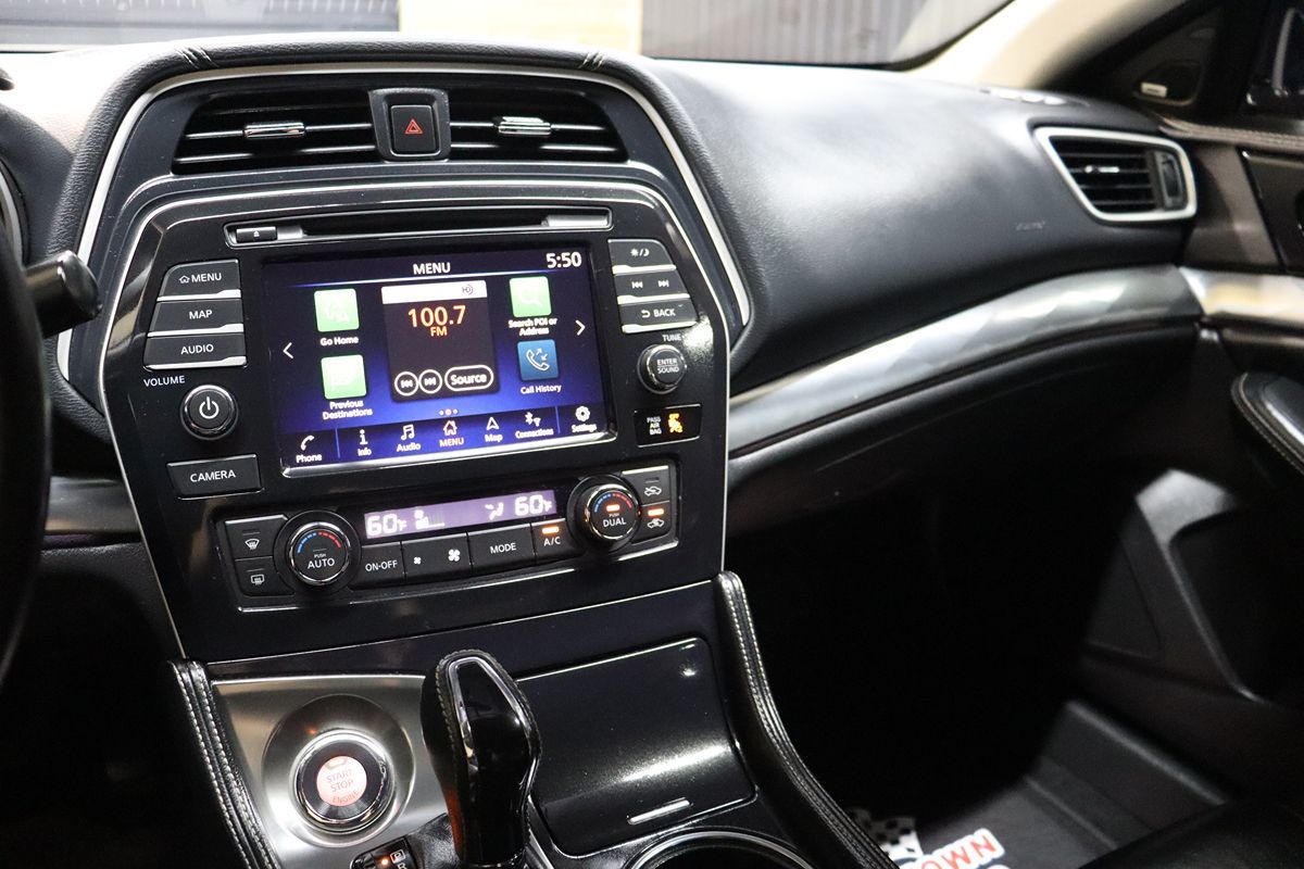 2019 Nissan Maxima SL photo 41
