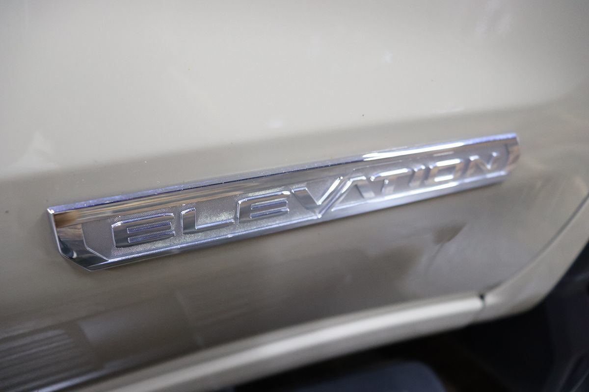 2023 GMC Sierra 1500 Elevation - Photo 10