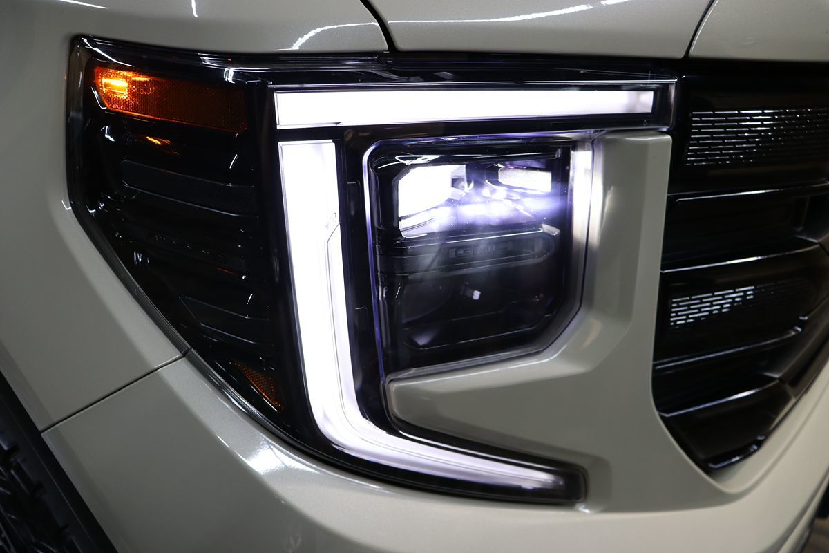 2023 GMC Sierra 1500 Elevation - Photo 13