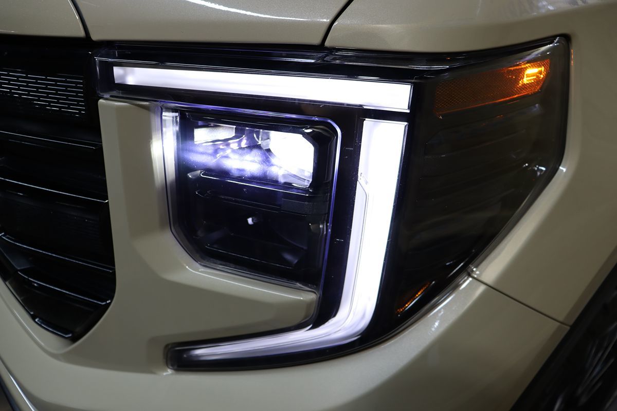 2023 GMC Sierra 1500 Elevation - Photo 15