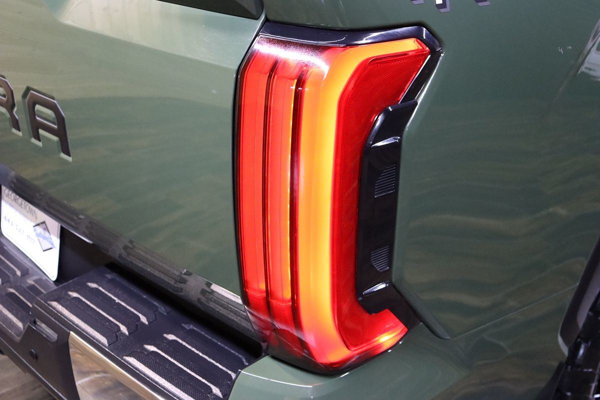 2023 Toyota Tundra SR5 photo 18