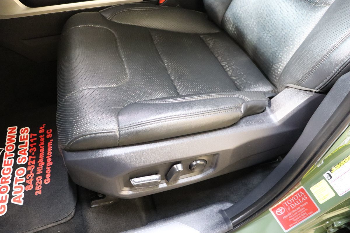 2023 Toyota Tundra SR5 photo 32