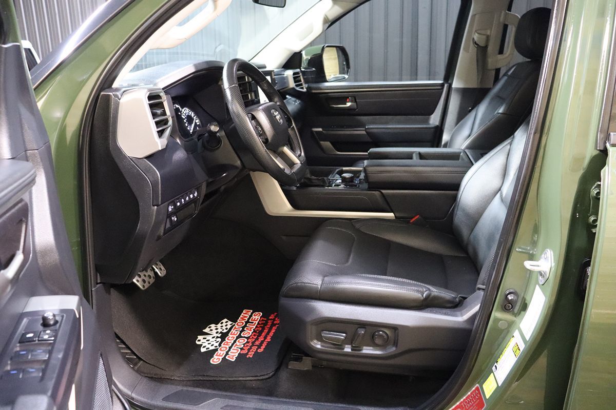 2023 Toyota Tundra SR5 photo 34