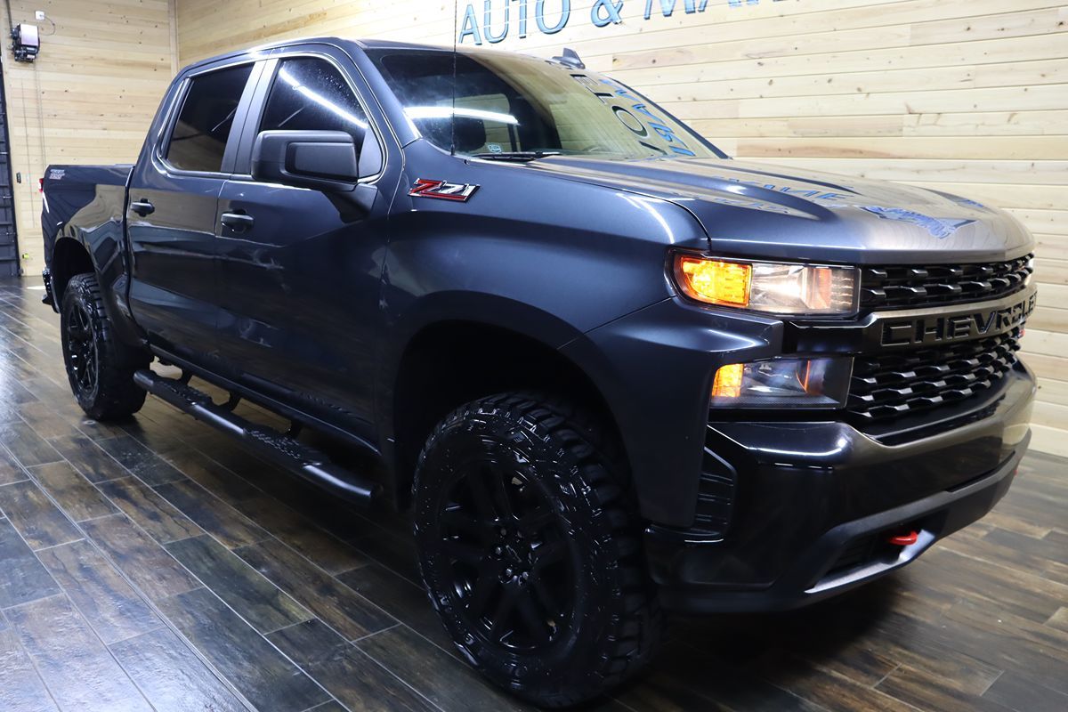 2021 Chevrolet Silverado 1500 Custom Trail Boss photo 2