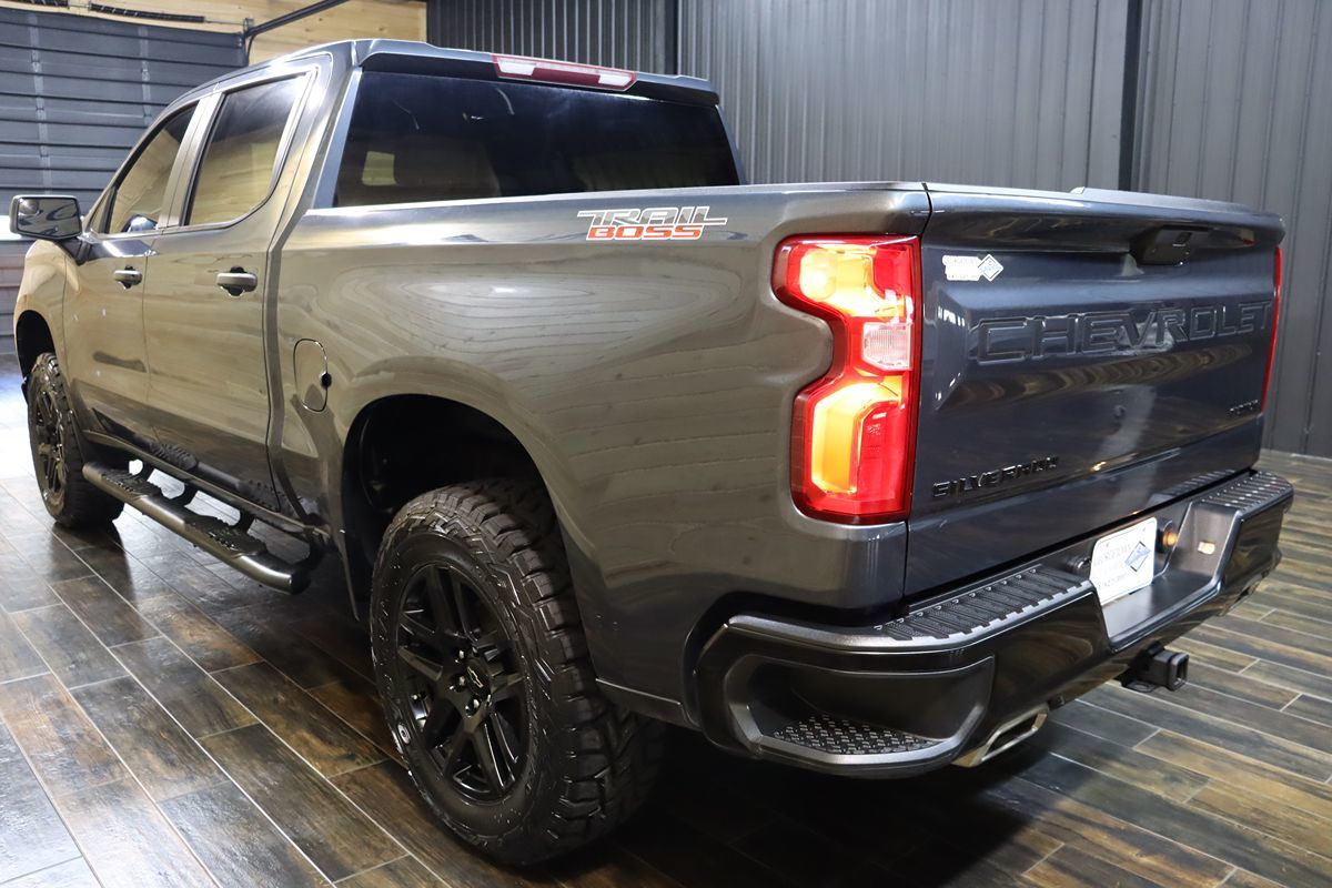 2021 Chevrolet Silverado 1500 Custom Trail Boss photo 3