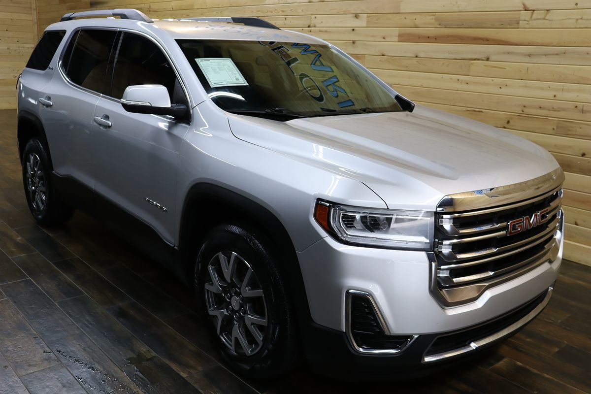 2020 Gmc Acadia SLE photo 2