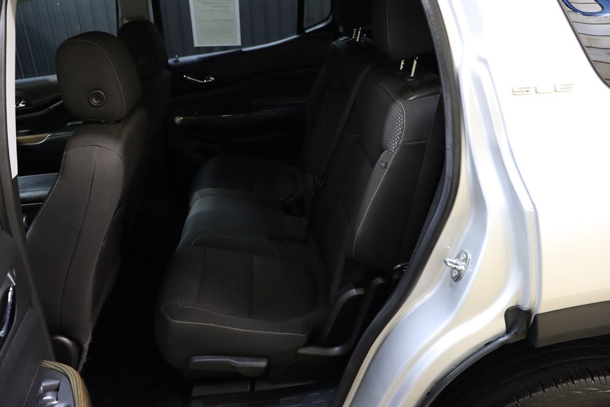 2020 Gmc Acadia SLE photo 41
