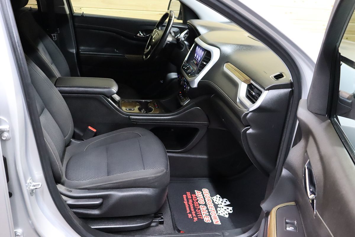 2020 Gmc Acadia SLE photo 44