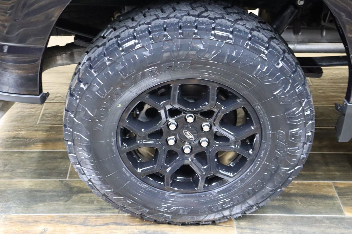 2025 Ford F-150 XLT - Photo 28