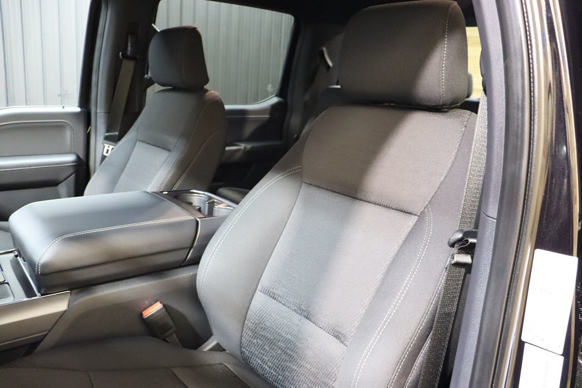 2025 Ford F-150 XLT - Photo 35