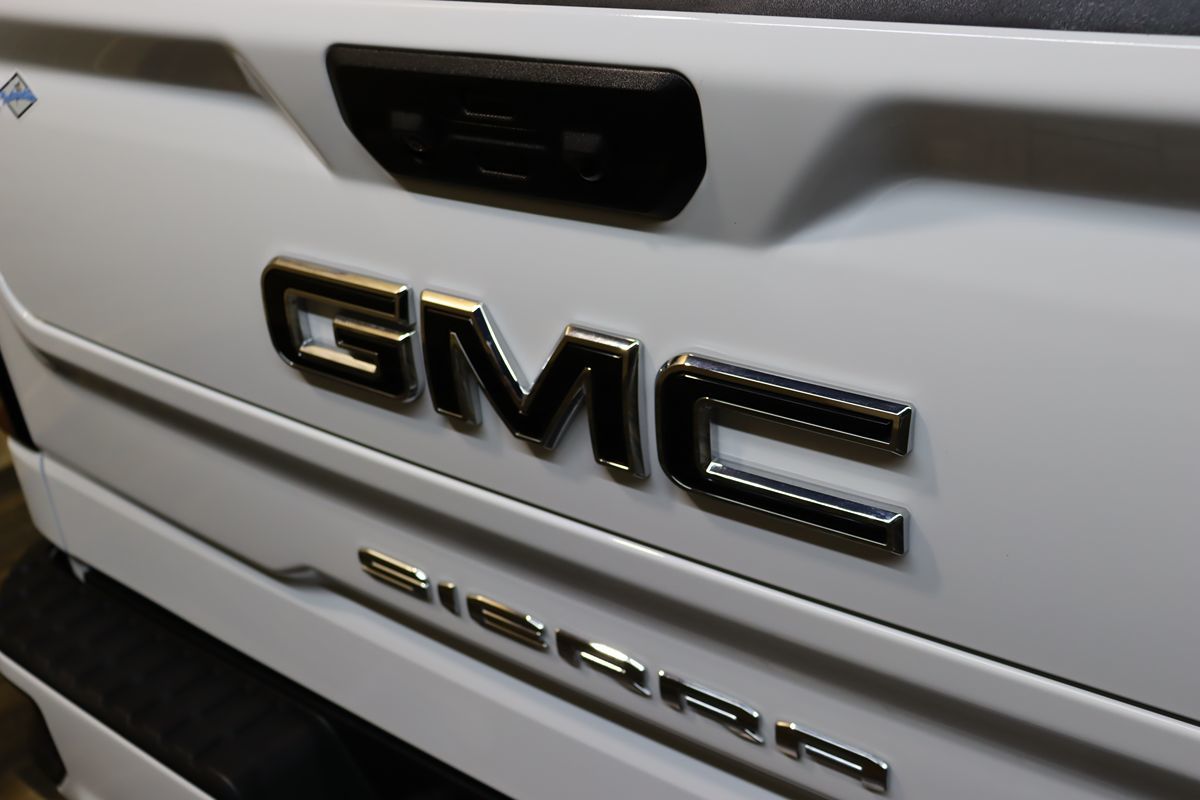 2024 GMC Sierra 1500 Elevation - Photo 23