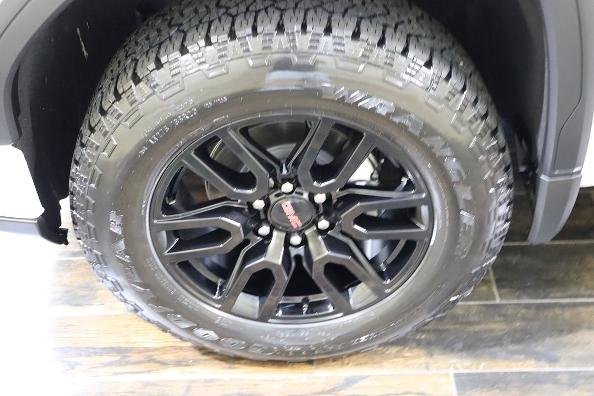 2024 GMC Sierra 1500 Elevation - Photo 32