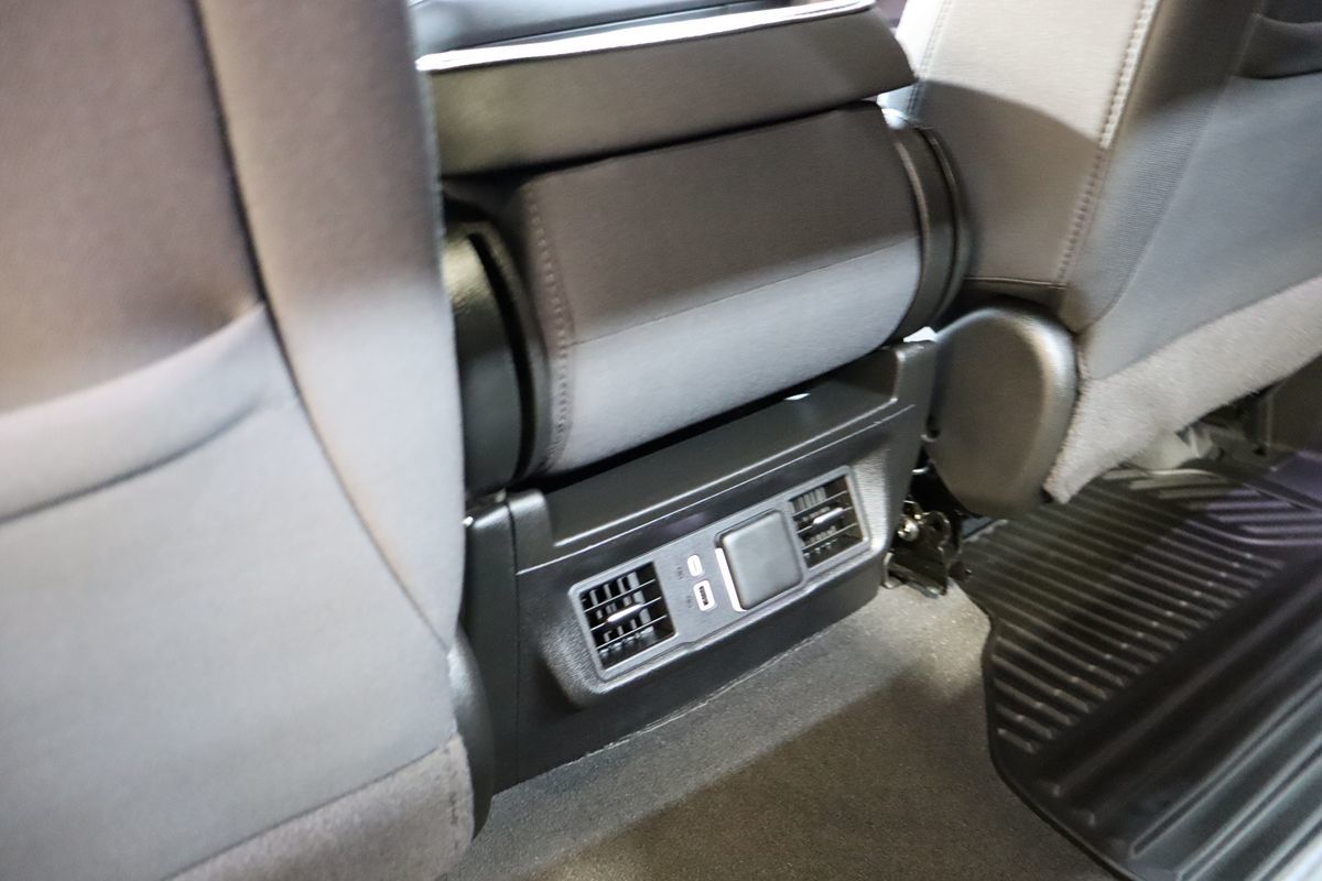 2024 GMC Sierra 1500 Elevation - Photo 40