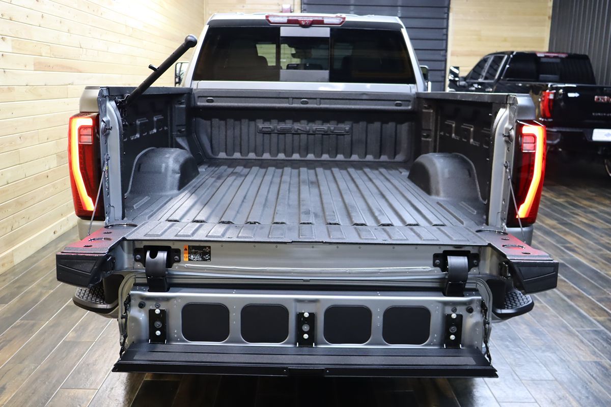 2024 GMC Sierra 2500HD Denali - Photo 40
