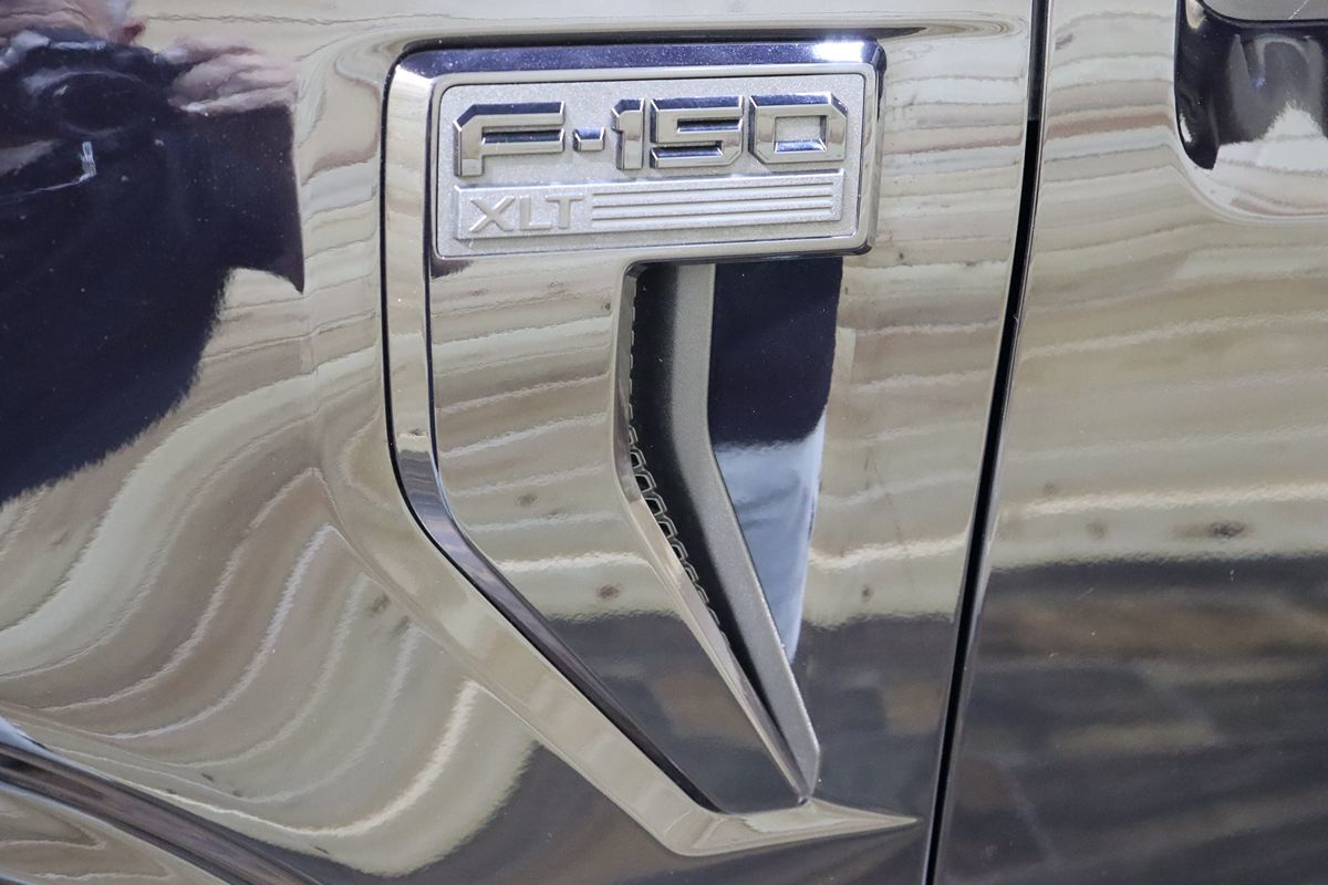 2025 Ford F-150 XLT - Photo 16