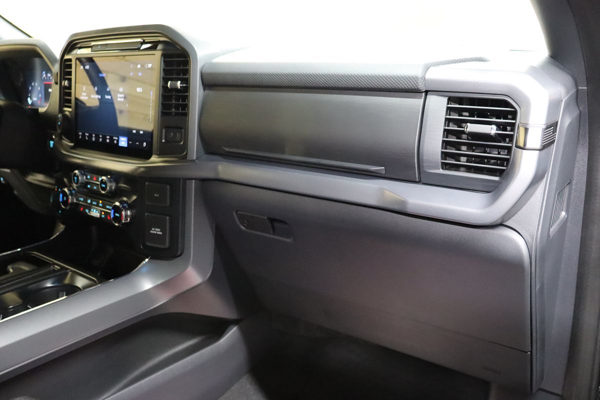 2025 Ford F-150 XLT - Photo 59