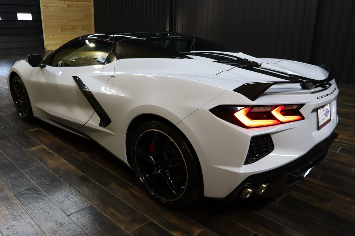 2024 Chevrolet Corvette 3LT photo 3