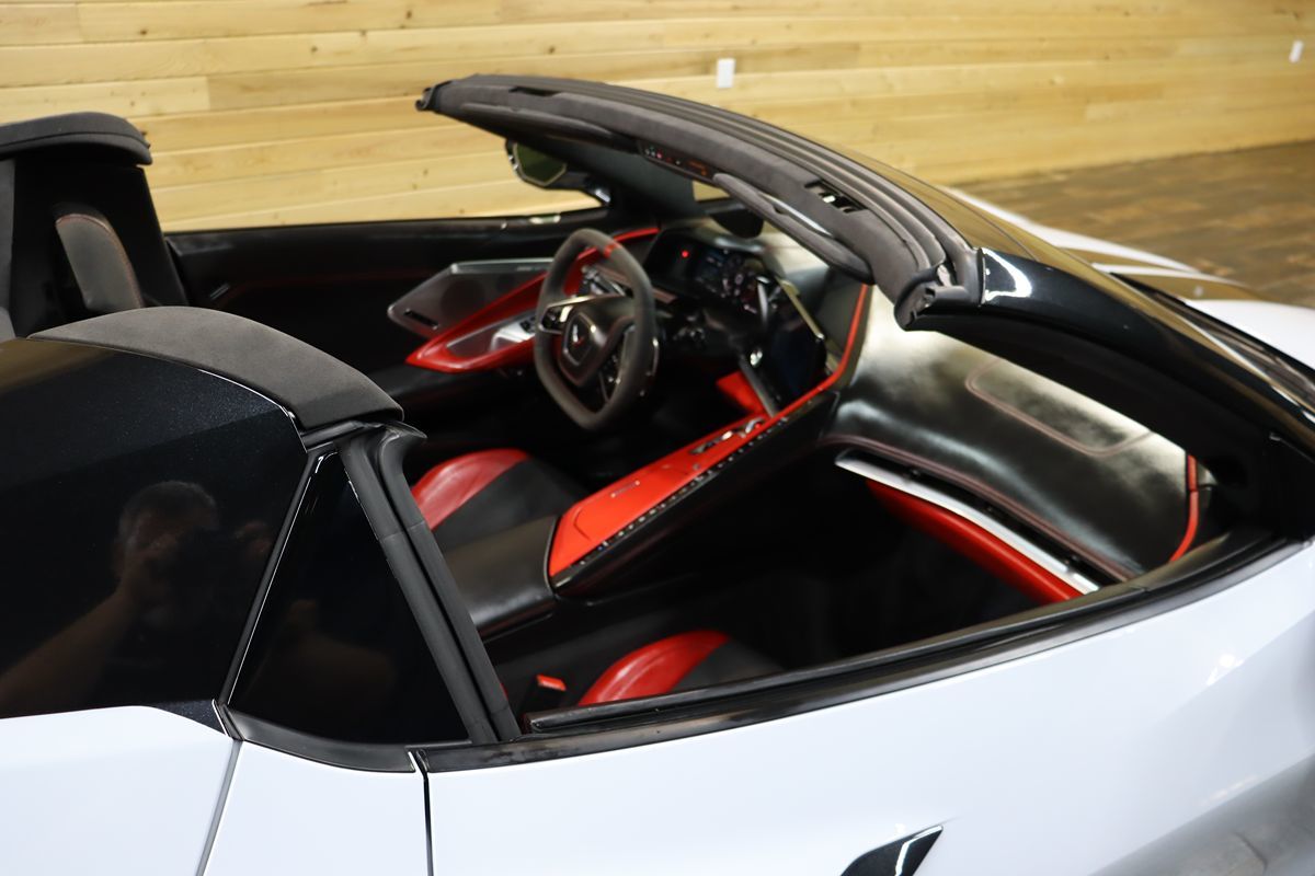 2024 Chevrolet Corvette 3LT - Photo 30