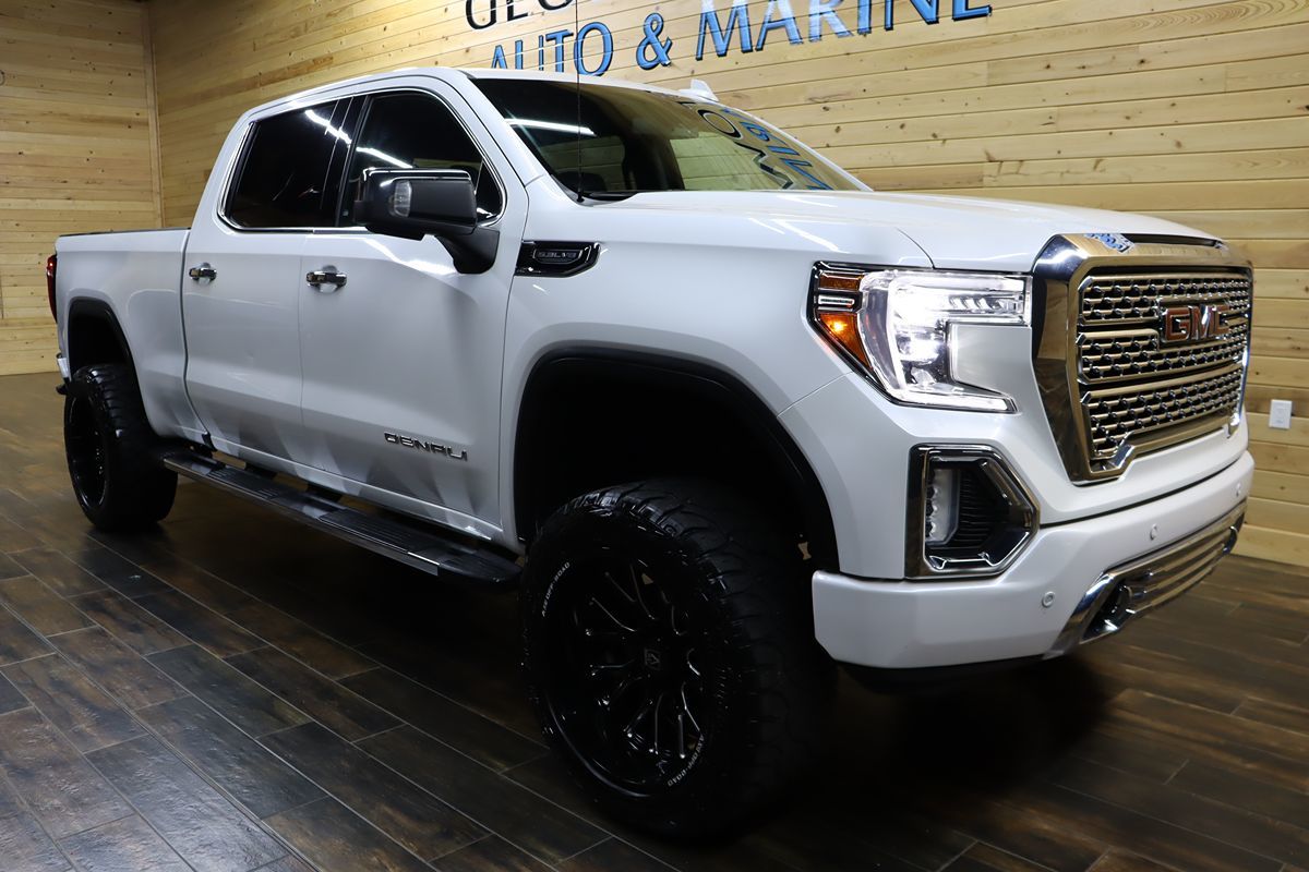 2021 Gmc Sierra 1500 Denali photo 2