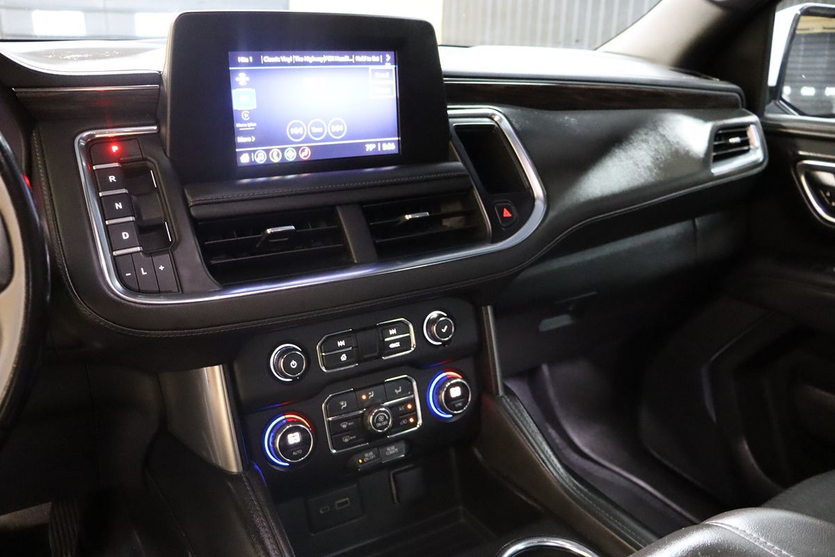 2023 Chevrolet Suburban LS photo 35